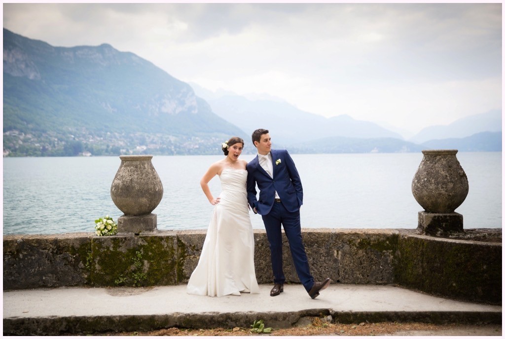 photo couple mariage lac annecy fun